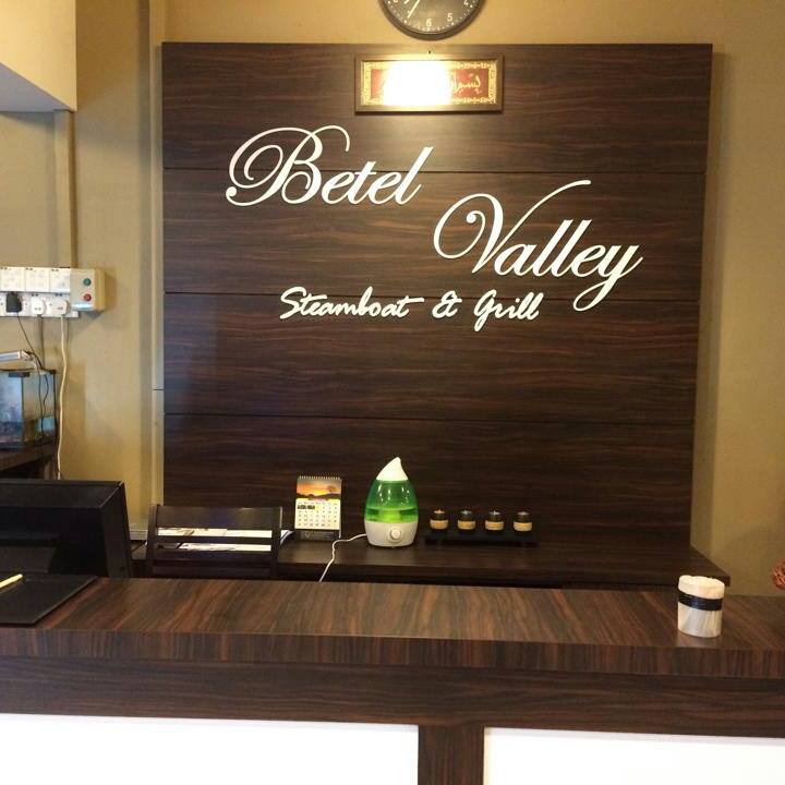 Betel Valley Steamboat &amp; Grill Restaurant